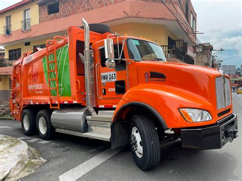 Los Nuevos Veh Culos De Emvarias Han Recogido Toneladas De Basura