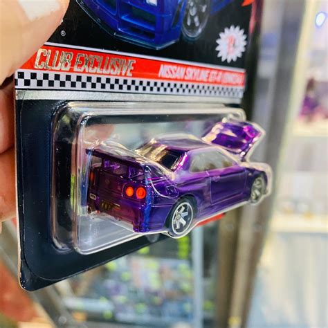 Hot Wheels 2020 RLC Redline Club Exclusive Nissan Skyline GT R R34 BNR34 Purple Button And Patch