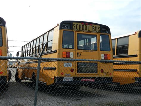 Durham School Services 19517 Bus Lot Memphis Tn Bus Is Flickr