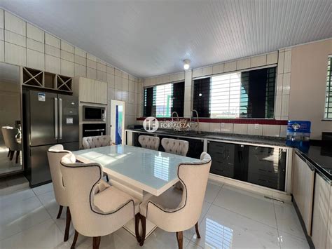 Casa à venda Conjunto Castelo Branco Rio Branco 207 58m² 3 quartos