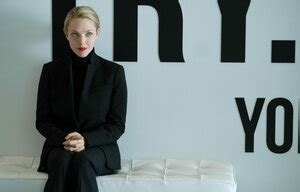 Выбывшая (сериал, все серии, 1 сезон), 2022 — описание, интересные ...