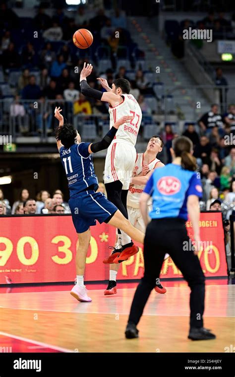 Erol Ersek MLP Academics Heidelberg 11 Danko Brankovic FC Bayern M