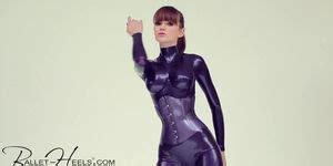Alexandra Potter Purple Latex Porn Videos