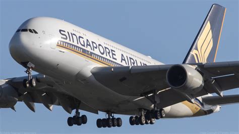 V Skt Singapore Airlines Airbus A By Panteley Shmelev