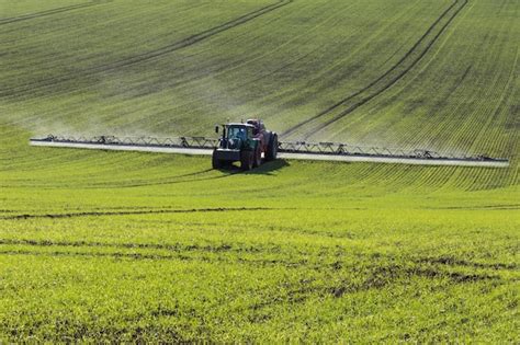 Premium Photo | Agriculture spraying fertilizer england