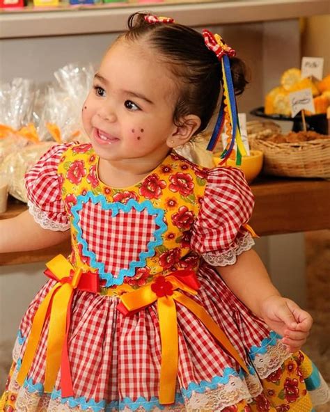 12 Ideias De Looks De Festa Junina Para Meninas E Meninos