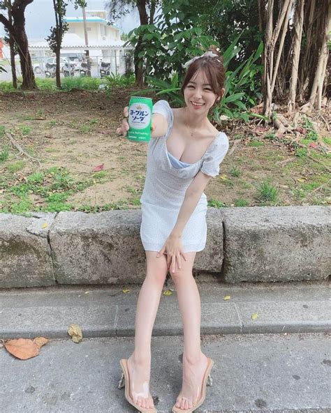 花乃衣美優さんのインスタグラム写真 花乃衣美優instagram「海 プール 夏 沖縄 沖縄旅行 旅行 旅行コーデ