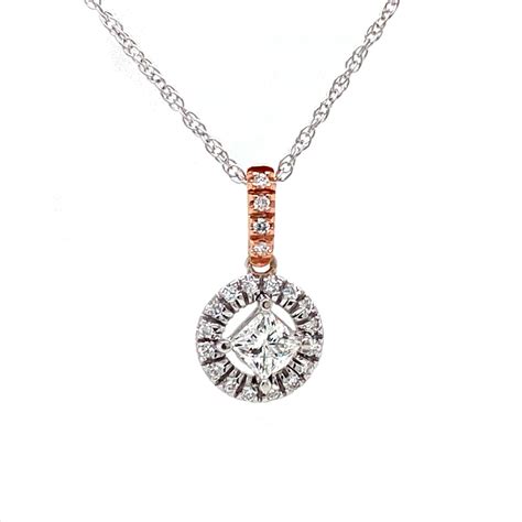 Princess Cut Diamond Pendant with Halo