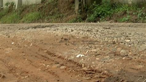 Moradores De Suzano Reclamam Da Situa O Da Estrada Duchen Mogi Das