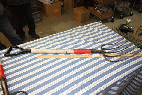 5 Tine Pitchfork Bodnarus Auctioneering