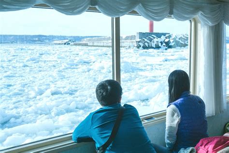 北海道でしか見ることができない冬の絶景。オホーツクの「流氷」を楽しむ方法7選 Trip Editor