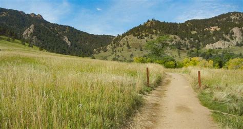 Hiking Green Mountain Near Boulder