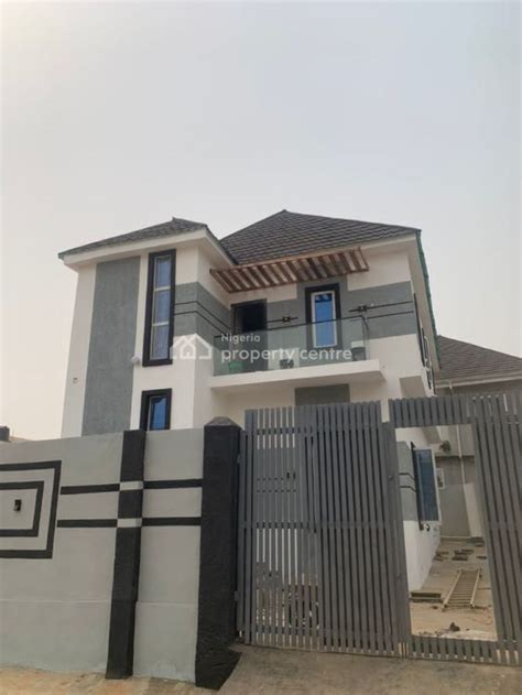 For Sale Luxury Finished Four Bedroom Detached Duplex Waterfront