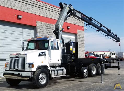 PM MAC 38528 SP 15 25 Ton Knuckle Boom Crane On Western Star 4700SFA