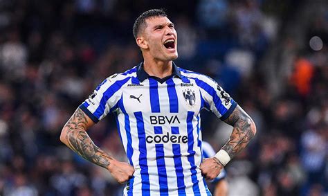 BRANDON VAZQUEZ SE UNE AL GRUPO DE RAYADOS QUE DEBUTARON CON GOL EN EL