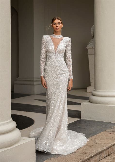 Long Sleeve Lace Mermaid Wedding Dress With Train Tatifa Krismil Bridal