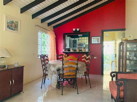 Meticulously Maintained House For Sale In Bogue Village Montego Bay