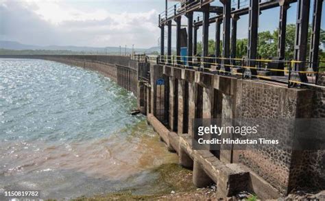 Khadakwasla Dam Photos and Premium High Res Pictures - Getty Images