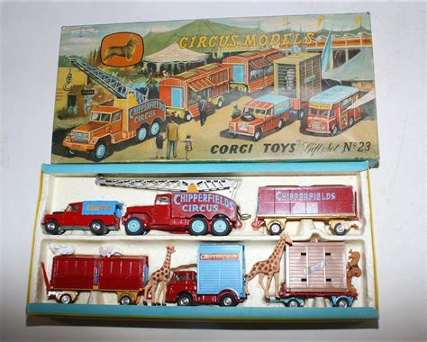 Corgi Gs Chipperfield Circus Models Excellent In Original Box Db