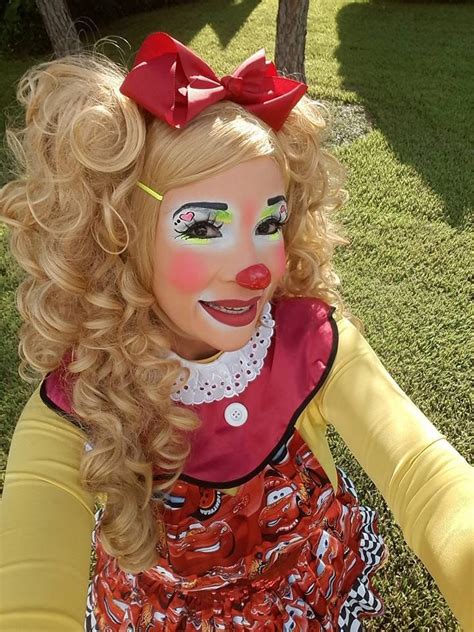 Cute Clown Makeup Auguste Clown Female Clown Clown Faces Clowns