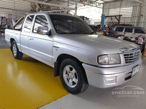 Mazda Fighter 2005 Mid 25 In ภาคตะวันออก Manual Pickup สีเงิน For