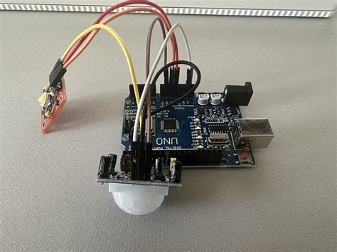 Motion Sensor That Lights a Led - General Guidance - Arduino Forum