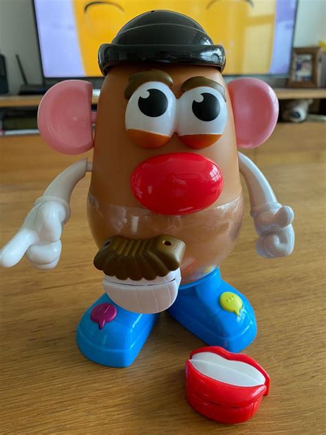 Hasbro Mr Potato Head Playskool Movin Lips Electronic Interactive