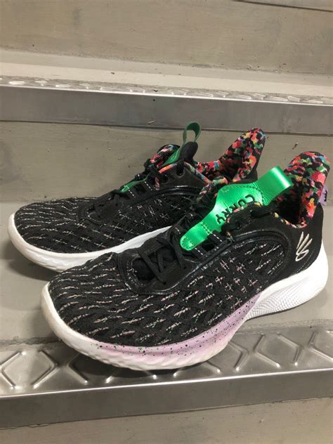Curry 9s, Men's Fashion, Footwear, Sneakers on Carousell