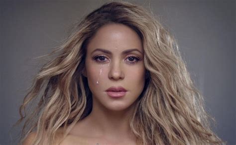 Por Qu Shakira Se Averg Enza De Sus Primeras Canciones