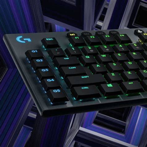 Logitech G815 LIGHTSYNC RGB GL TACTILE CARBON Mechanical Gaming