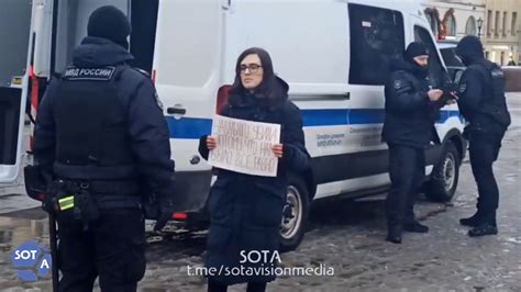 Video Proteste In Russia Dopo La Morte Di Navalny Almeno Arresti