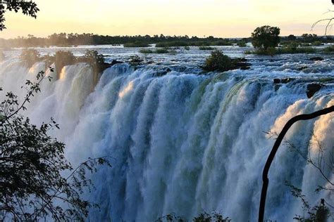 2024 Geführte Tour zu den Viktoriafällen auf der Sambia Seite zur