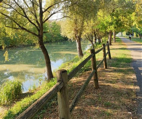 Da Ferrara A Bondeno La Ciclabile Lungo Il Canale Burana Meta Per