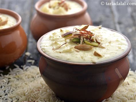 Paal Payasam Recipe South Indian Rice Kheer Kerala Style Paal Payasam