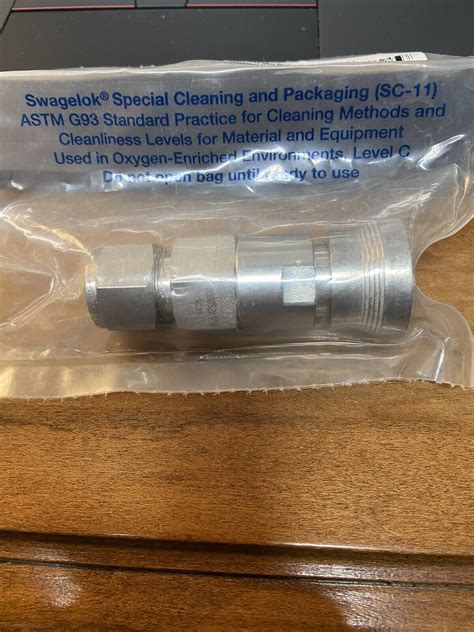 Quick Connect Body Tube L Oxygen Clean Swagelok Ss Qc B