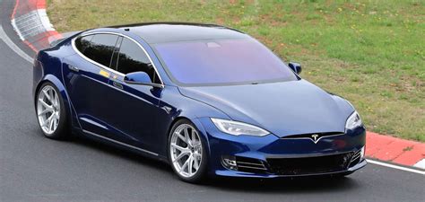 Tesla Plaid Model S Crushes Porsche Taycans Nürburgring Time