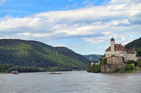 Schonbuhel Castle On Danube River In Wachau Valley Stock Image Image