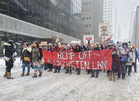 Ottawa Marches In Solidarity With Wetsuweten Land Defenders — The