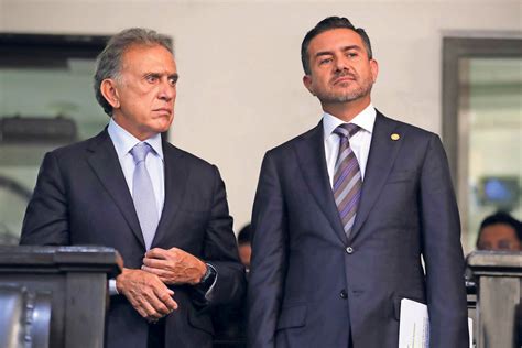 Yunes Márquez y Yunes Linares son expulsados del PAN por votar a favor