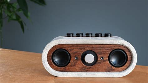 Makers, Here's How You Can Make a Beautiful Bluetooth Speaker