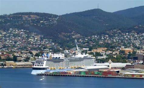 Hobart, Tasmania Cruise Ship Schedule 2023 | Crew Center