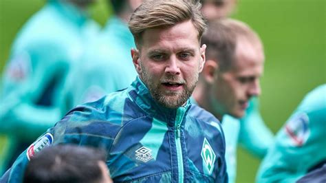 Werder Bremen Star Niclas Füllkrug gegen den 1 FC Köln wieder dabei