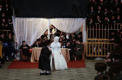 Reality of a Grand Hasidic Wedding