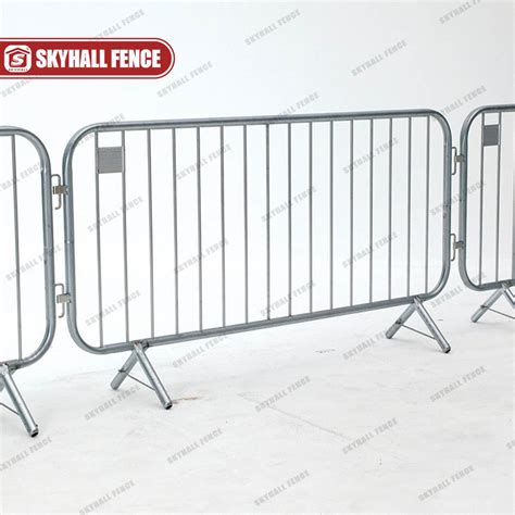 Galvanized Metal Crowd Control Barriers Removable Metal Traffic Barriers For Public Events