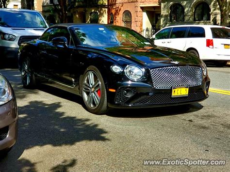 Bentley Continental spotted in Manhattan, New York on 08/21/2020