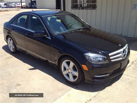 2011 Mercedes Benz C300