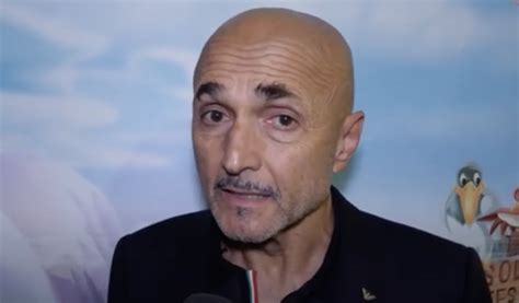 Spalletti al Bambino Gesù sull abbraccio con Totti Lo dedichiamo