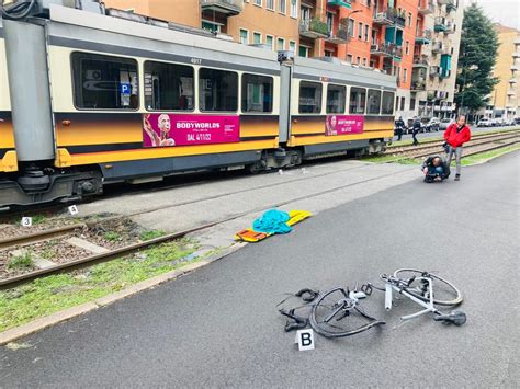 FOTO Tragedia A Milano 14enne Muore Investito Dal Tram DIRE It