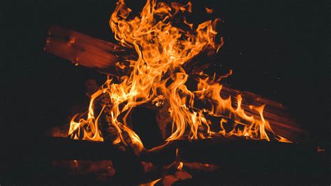 X Bonfire Campfire Burning K K Hd K Wallpapers Images