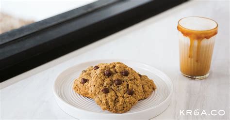 คุกกี้โอ๊ตมีลช็อกโกแลตชิพ Oatmeal Chocolate Chip Cookies By Krua Co